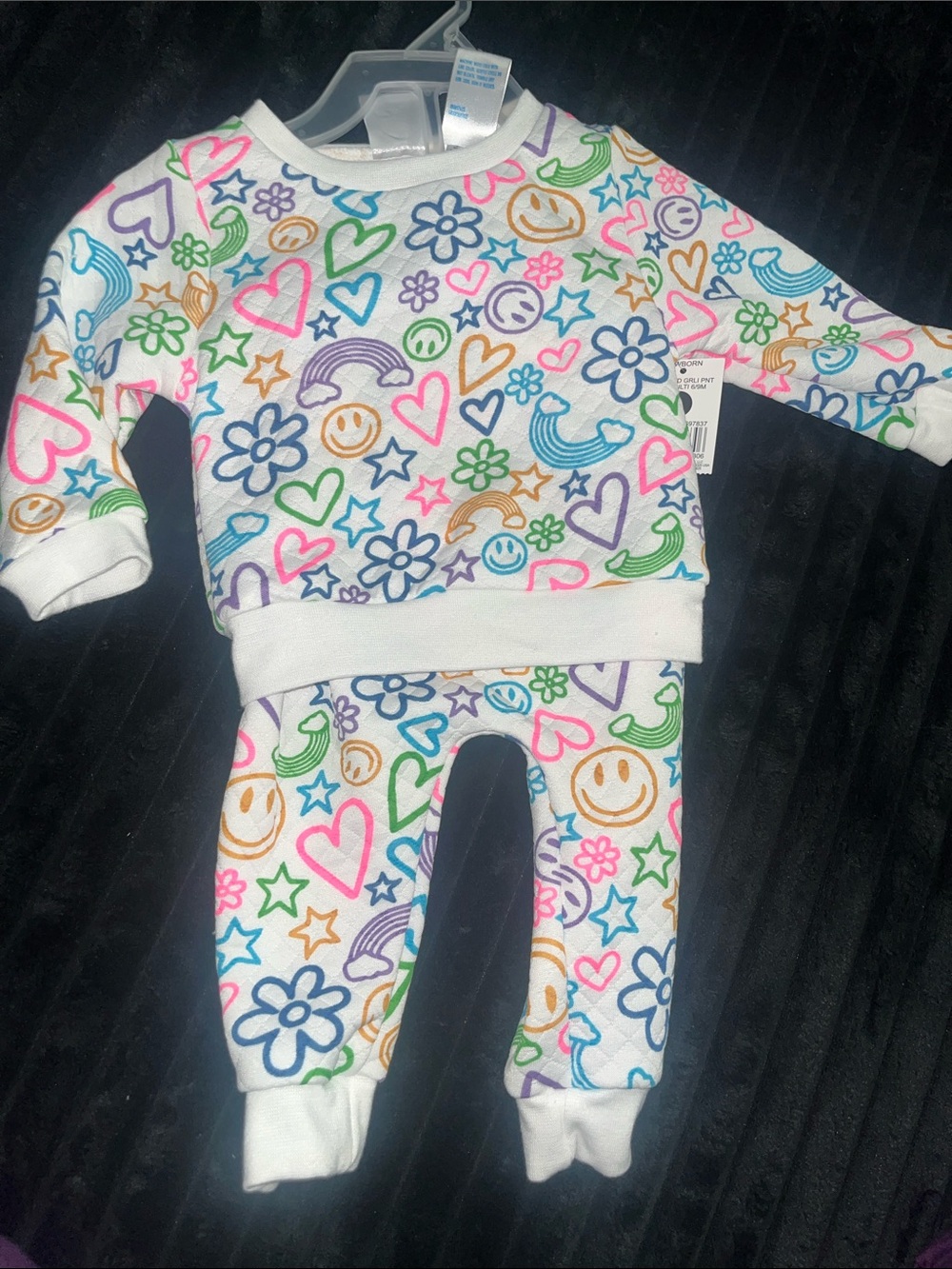 Kidgets White Two-Piece Set with Multicolor Hearts Stars Flowers